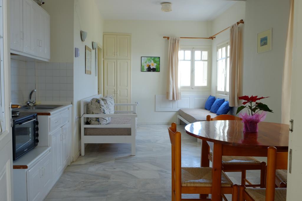 Dialinas Apartments Istron Rom bilde